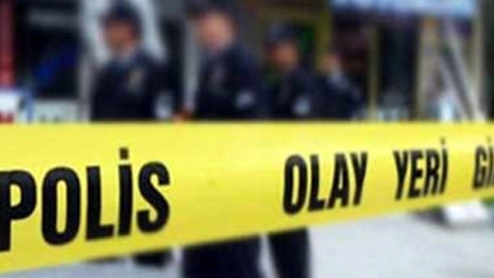 Otomobilin altında kalan minik Hiranur hayatını kaybetti