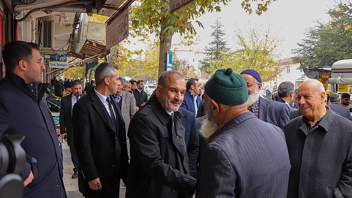 Palu, Başkan Alan'ı bağrına bastı