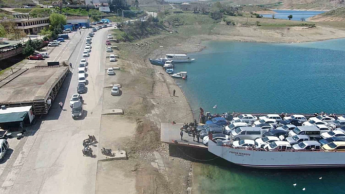 Pertek Feribot İskelesi için ihale yapılacak