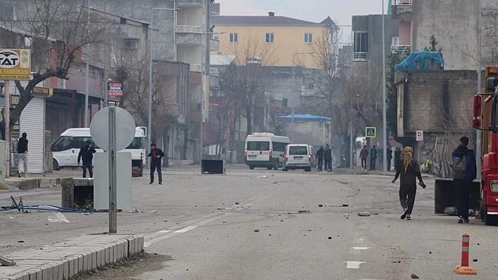 PKK Adına Kanunsuz Eylem Yapan 340 Şüpheli Yakalandı!