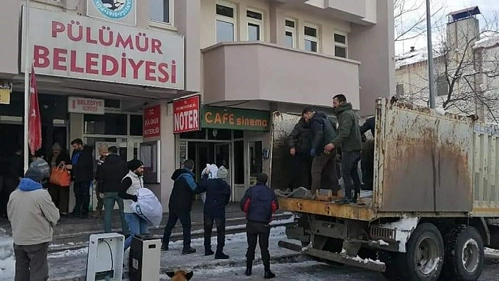 Pülümür'den  Adıyaman'a yardım