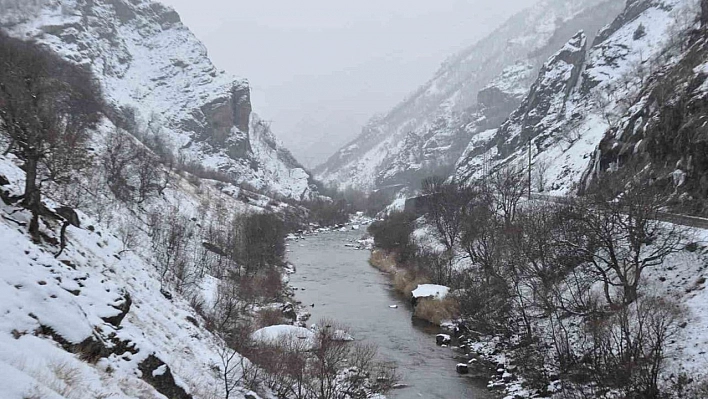 Pülümür Vadisi'nde kış güzelliği