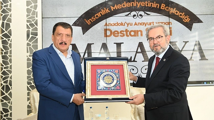 Rektör Ünüvar'dan Malatya'ya övgü