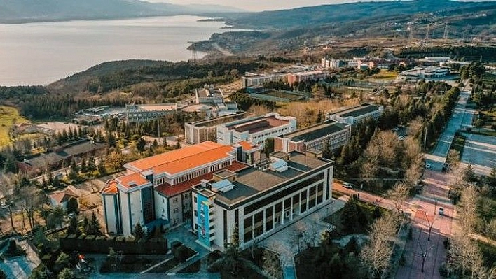 Sakarya Üniversitesi 25 öğretim üyesi alacak