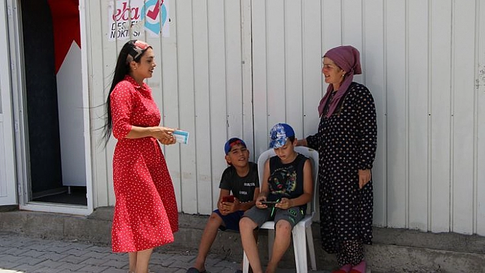 Savaştan Kurtarılan Ahıska Türkü, Cumhurbaşkanı Erdoğan'ı Kaldıkları Alana Davet Etti