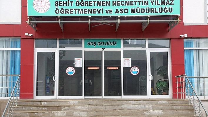 Şehit öğretmenin ismi öğretmenevine verildi