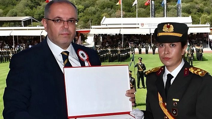 Şehit Ömer Halisdemir'in kızı Elif Nur Halisdemir teğmen oldu