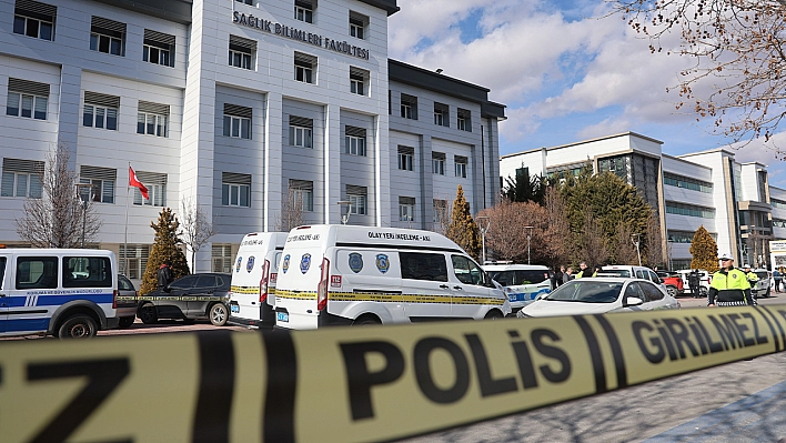 Selçuk Üniversitesi'nde silahlı saldırı: Dekan yardımcısı ve şüpheli ağır yaralandı