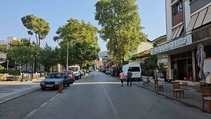 Sındırgı'da 4.2 büyüklüğünde deprem