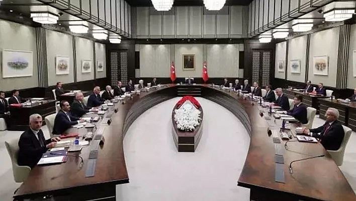 Sırada Kabine Değişikliği mi Var?