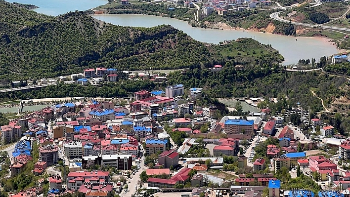 Terör Örgütü Lehine Yaptığı Açıklama Nedeniyle CHP Milletvekili Gürsel Erol'un Eleştirdiği DEM'li Tunceli Belediye Başkanı Görevden Alındı