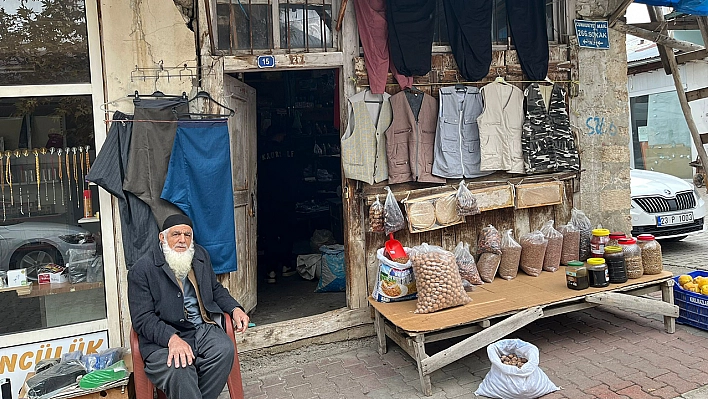 Son yaprak düşmeden: Palu'da bir ömürlük alın teri