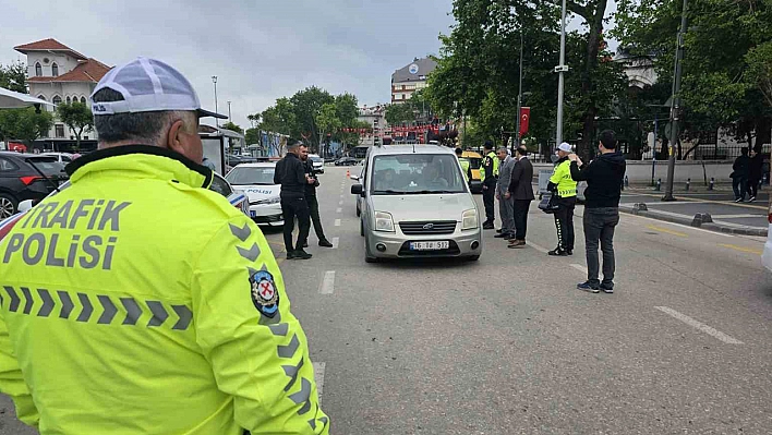 Sürücüler için af kapıda!