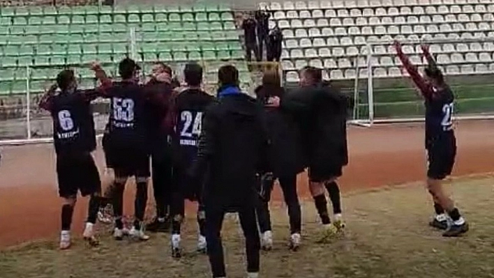 Taraftarlar 23 Elazığ FK'yı galibiyet de yalnız bırakmadı