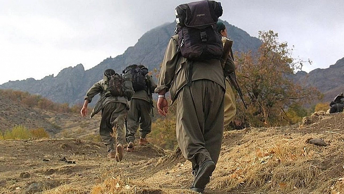 Tarihi gelişme: Pkk kendini feshetti, silah bıraktı