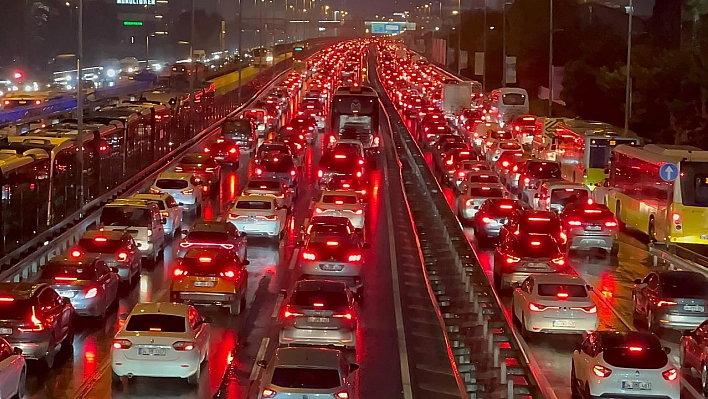 Trafikte yeni dönem başlıyor!