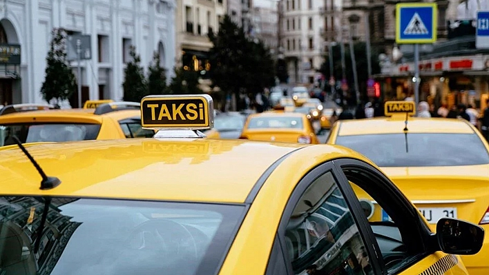 Tüm taksilerde yeni dönem başlıyor: Dijital ödeme sistemi zorunlu oluyor