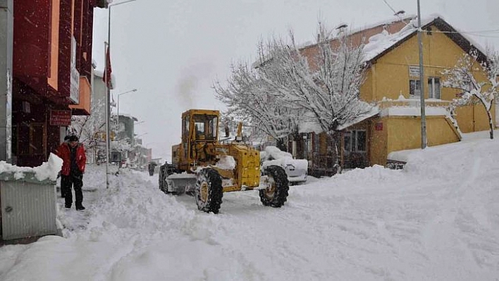 Tunceli'de 214 köy yolu ulaşıma kapandı