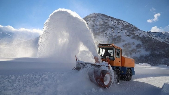 Tunceli'de 28 köy yolu ulaşıma kapandı