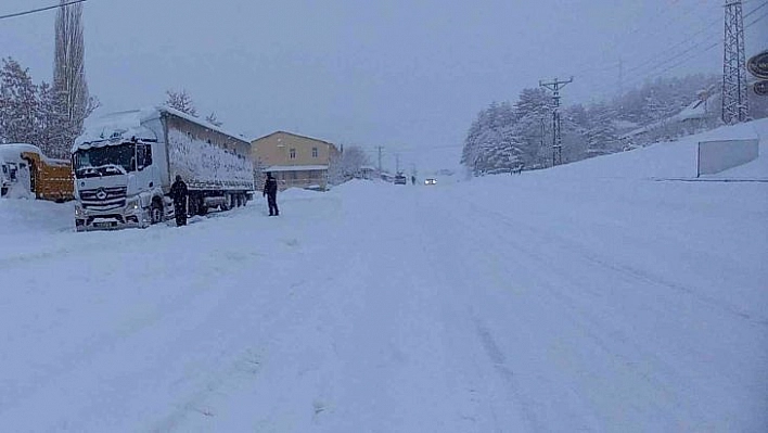 Tunceli'de 78 köy yolu ulaşıma kapandı