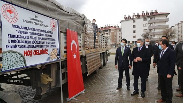 Tunceli'de atıl araziler tarıma kazandırılıyor, 236 çiftçiye 56 ton tohum desteği