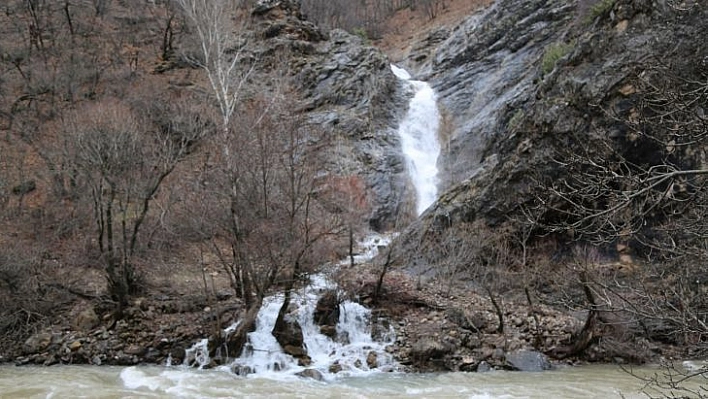 Tunceli'de bir günde 4 mevsim yaşandı