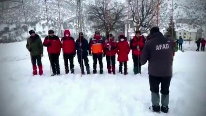 Tunceli'de çığda arama kurtarma tatbikatı