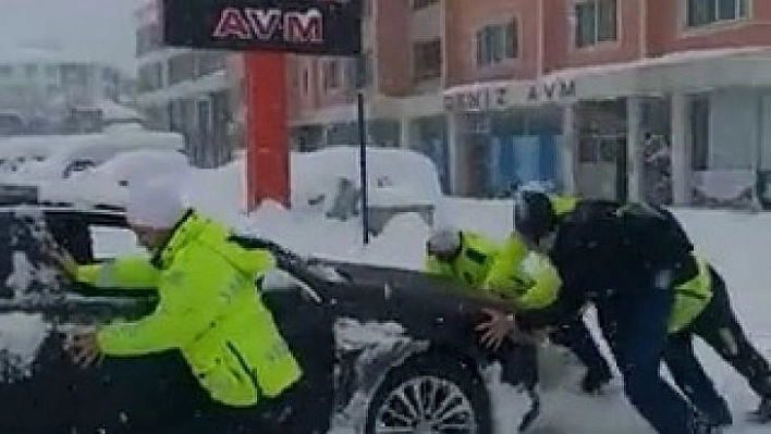 Tunceli'de zincirsiz araçların trafiğe çıkması yasaklandı