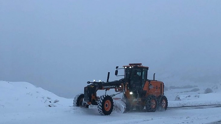 Tunceli-Erzincan karayolu araç trafiğine açıldı