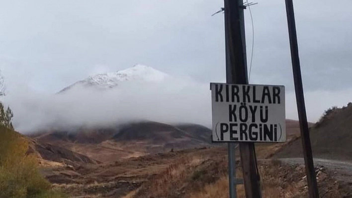 Tunceli'nin yüksek kesimlerine kar yağdı