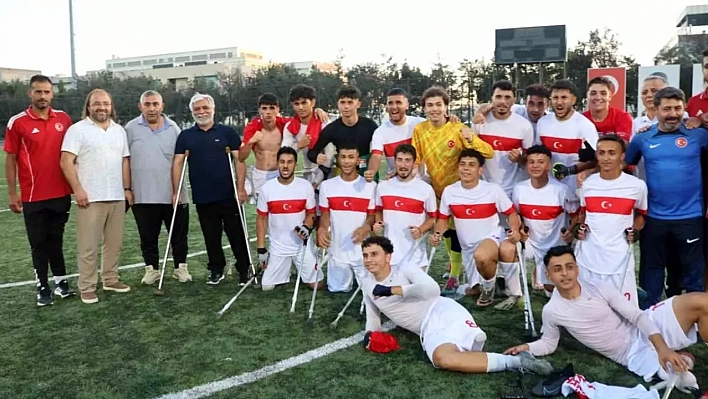 U23 Ampute futbol Milli takımı, Polonya'yı 2-1 mağlup etti
