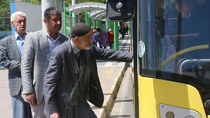 Ücretsiz Toplu Taşıma Kartları Geri Alınacak!