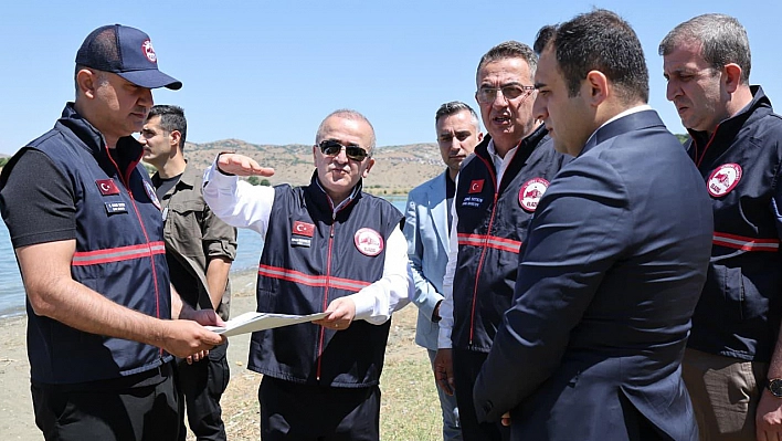 Vali Hatipoğlu'ndan Plajköy'de proje denetimi