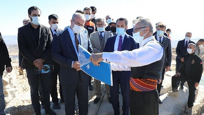 Vali Toraman ve Başkan Şerifoğulları, Harput'ta incelemelerde bulundu