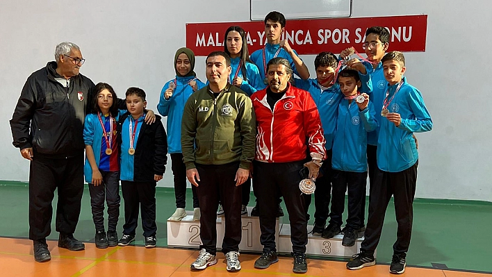 Wushu Kung Fu Cumhuriyet Kupası'nda Elazığ'a 10 madalya