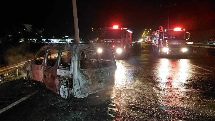 Yanan tır ortalığı savaş alanına çevirdi: 1 yaralı