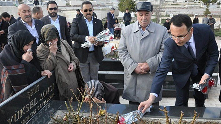 Yazıcıoğlu mezarı başında anıldı