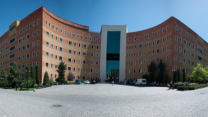 Yeditepe Üniversitesi 7 Öğretim Üyesi alıyor