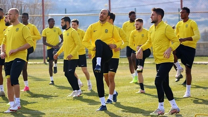 Yeni Malatyaspor Antalya'da kampa giriyor