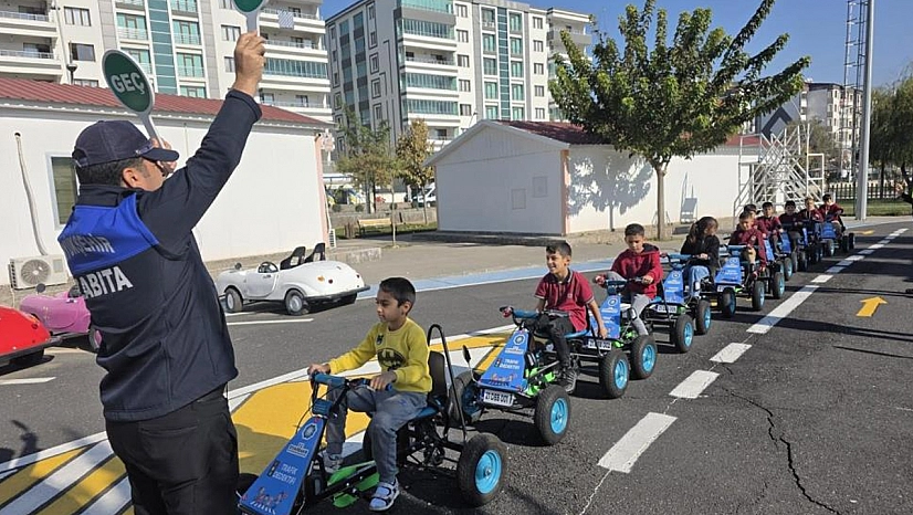 486 öğrenciye trafik ve çevre bilinci aşılandı