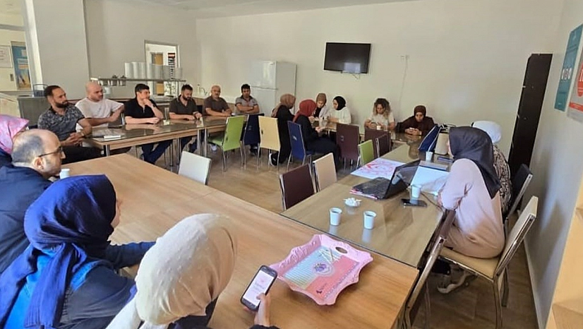 Arıcak'ta kadına yönelik şiddetle mücadele için eğitim düzenlendi