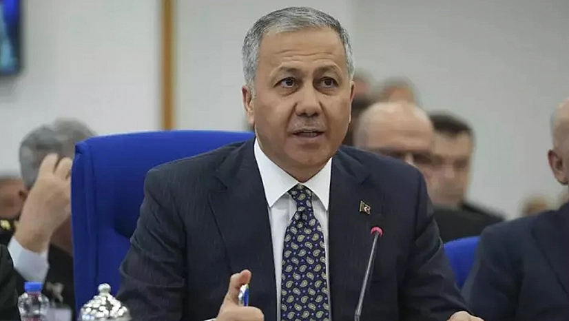 Bakan Yerlikaya'dan trafik uyarısı: 'Ceza anlık, trafik kültürü kalıcıdır'