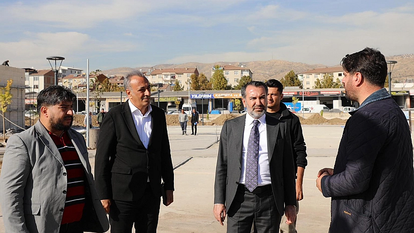 Başkan Şerifoğulları Doğu Park'ta incelemelerde bulundu