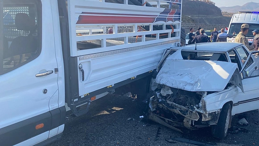 Bingöl'de trafik kazası: 1 ölü, 3 yaralı
