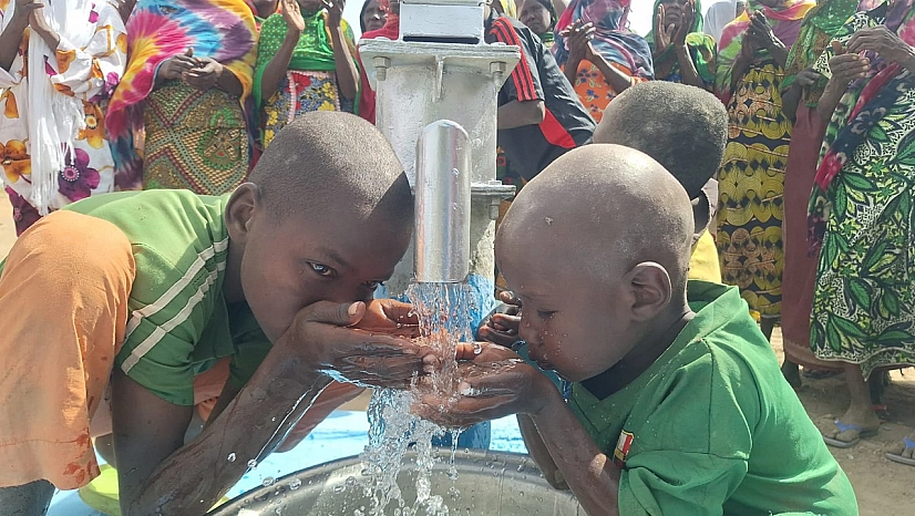 Bir El Bir Gönül Derneği'nden Afrika'da su kuyusu projesi