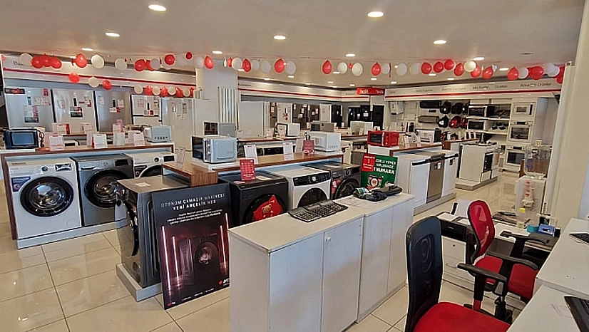 Bu fırsat kaçmaz! Öğretmenler Günü'ne özel %70'e varan indirim ve hediye yağmuru