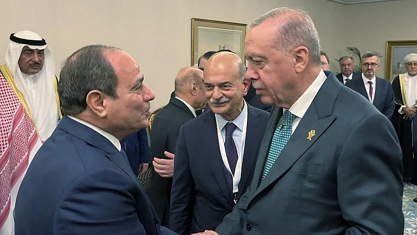Cumhurbaşkanı Erdoğan'dan Katar dönüşü yolunda önemli mesajlar