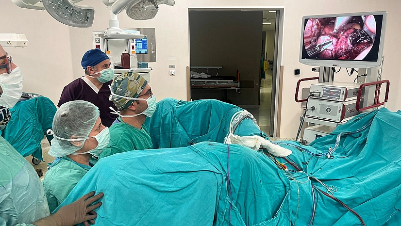 Dr. Şanlı: 'V-NOTES tekniğini hastalarımıza başarıyla uygulamaktayız'