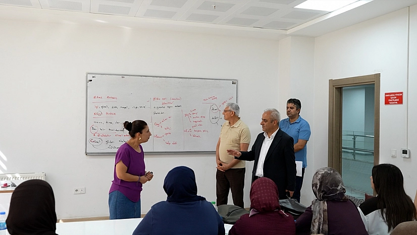 Elazığ Belediyesi'nden gençlere ücretsiz YKS Kursu