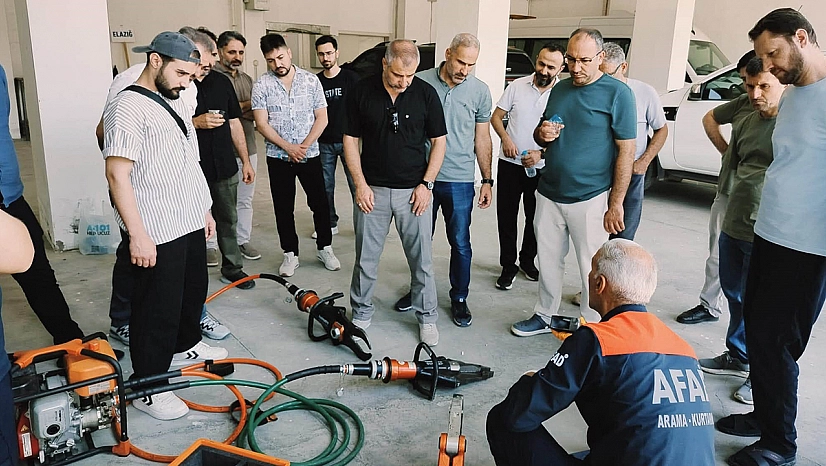Elazığ'da AFAD'dan STK'lara enkaz eğitimi